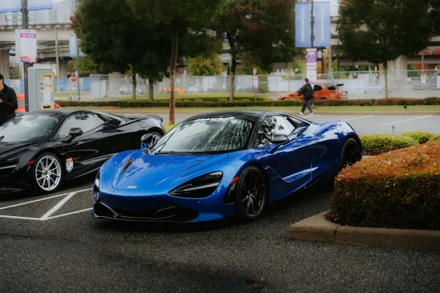 Casino Cabaret Club Android/iOS App